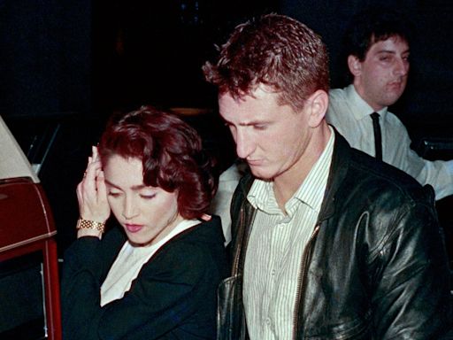 Sean Penn addresses rumor of beating Madonna with a baseball bat