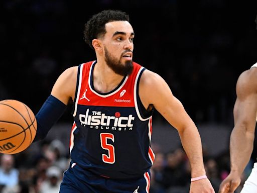 Suns fill PG void, add Tyus Jones on 1-year deal