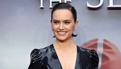 Daisy Ridley reveals she has Graves' disease: What to know about the disease and women