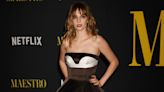 Maya Hawke brings her own bra to photoshoots