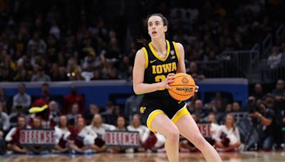 Caitlin Clark Wins AAU Sullivan Award; Former Iowa Star is 1st-Ever 2-Time Winner