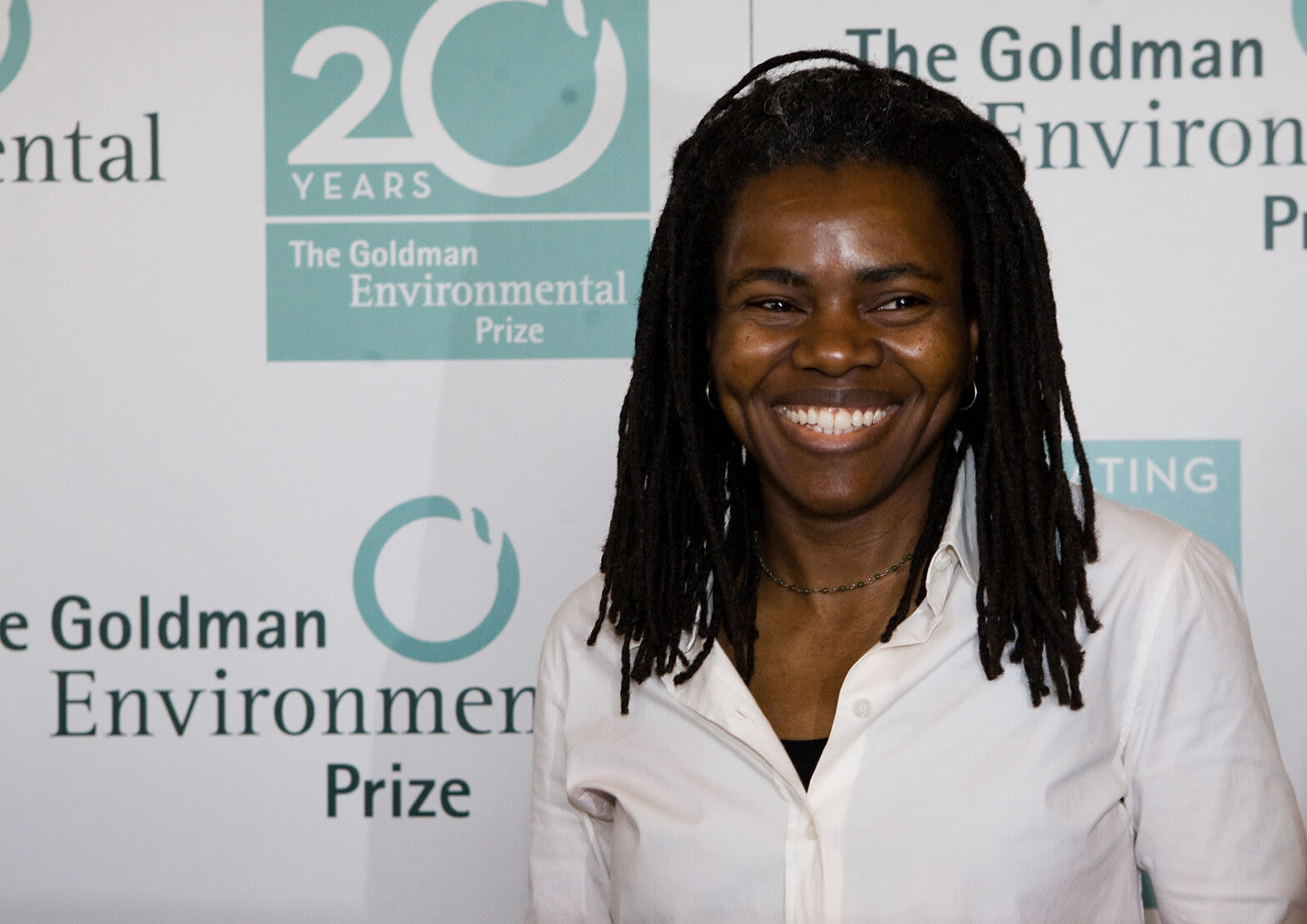 Tracy Chapman’s Multi-Million Dollar Net Worth Is a Testament to Her Artistry