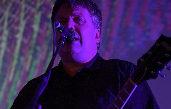 Martin Phillipps, guitarist and lead singer of The Chills, dies at 61