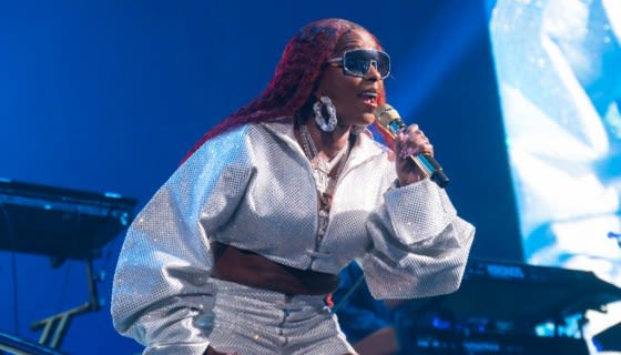Mary J. Blige’s Strength Of A Woman Concert Was The Perfect Way To Celebrate Mother’s Day Weekend
