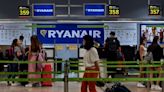 España multa cuatro aerolíneas de bajo costo por cobrar equipaje de mano