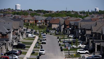 Real Estate Optimism Surges in Canada With Rate Cuts on Horizon