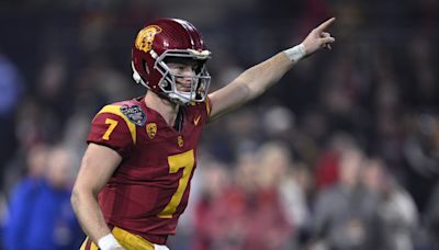 USC Football: Trojans Projected Offense Reveals Starting Quarterback