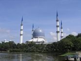 Sultan Salahuddin Abdul Aziz Mosque