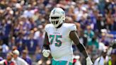 Dolphins LT Greg Little appears to suffer head injury, remains in game