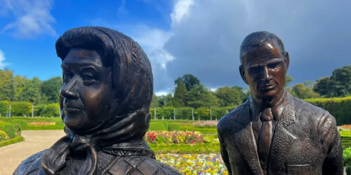 New Queen Elizabeth II statue panned in Northern Ireland