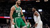 Celtics vencen a Cavs y recuperan ventaja en la serie