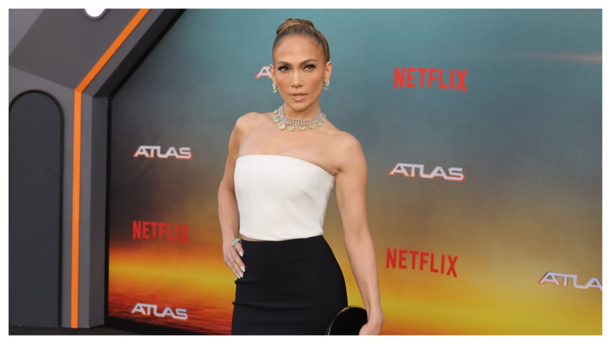 Jennifer Lopez Sends Message About Independence as Divorce Speculation Rages