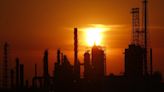 U.S. Natural-Gas Futures Extend Losses