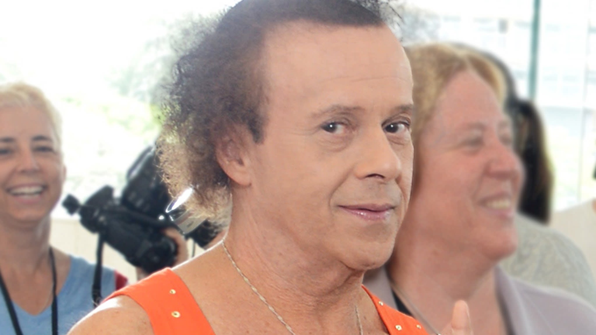 Richard Simmons' Staff Shares Recent Pic of Him, Post He Wrote Before Death