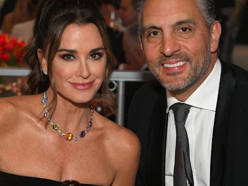 Where Kyle Richards and Mauricio Umansky Stand One Year After Their Breakup - E! Online