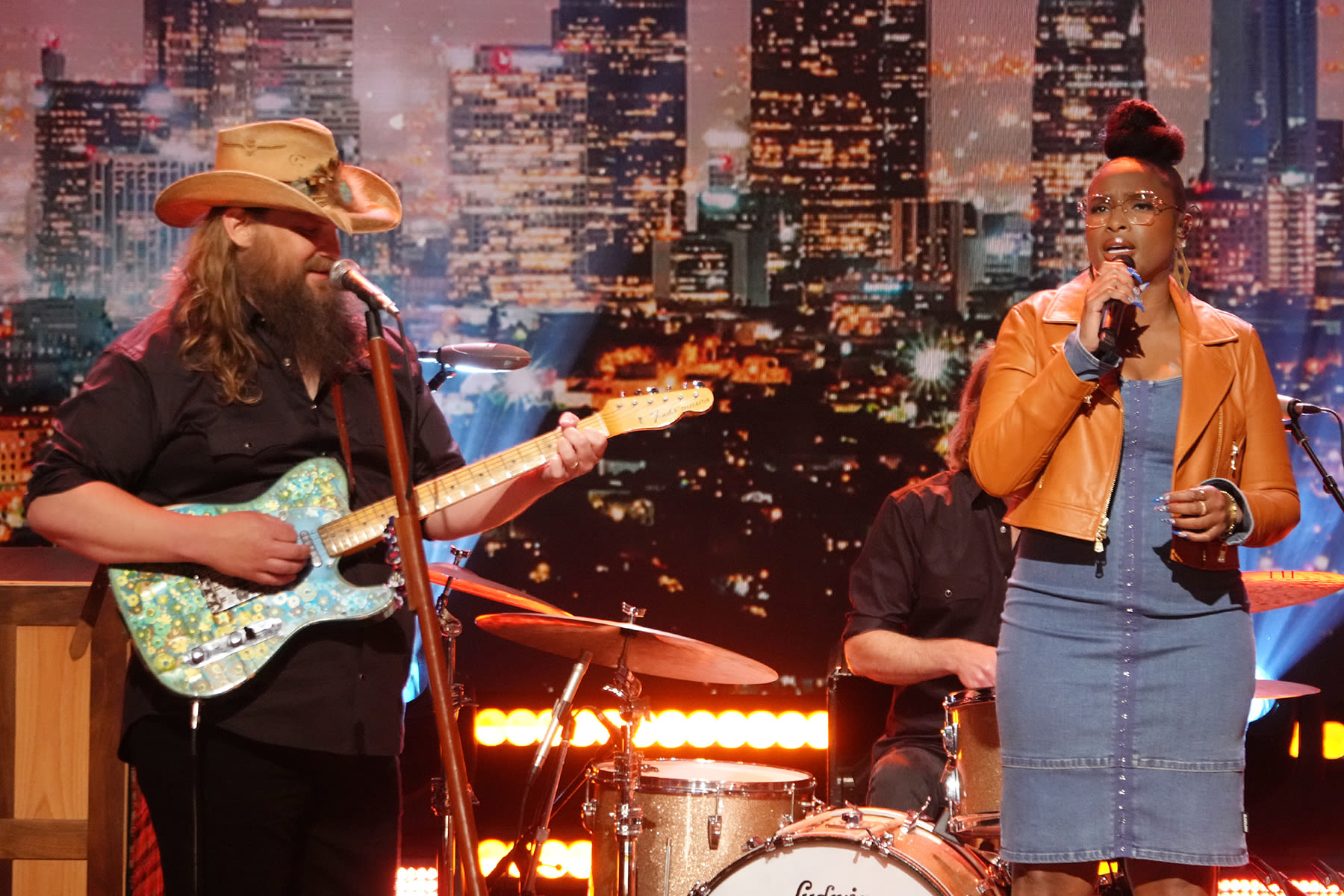 Chris Stapleton Takes ‘Loving You on My Mind’ Higher With The War and Treaty, Jennifer Hudson