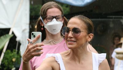 Jennifer Lopez disfruta compartiendo tiempo con Violet, la hija de Ben Affleck, en medio de su crisis