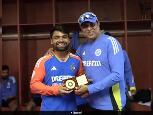 Rinku Singh's Hilarious Dressing Room Antics After Being Given 'Fielder Of The Series' Award. Watch | Cricket News