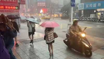 中午別亂跑！3縣市大雨特報 台南雨彈狂炸