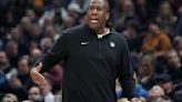 Kings agree to a contract extension with coach Mike Brown, AP source says