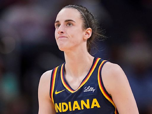 Fans Concerned About Caitlin Clark's Bad Habit After Eight WNBA Games