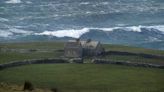 Storm Fergus hits west coasts of Ireland and France