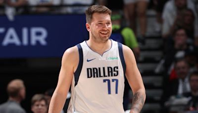 Luka Doncic hits back-to-back 3-pointers in 12-0 Mavs run in first quarter