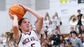 Shackelford's charge, Fayard's 30 points lead Niceville girls basketball to Elite 8