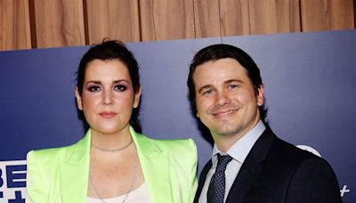 Melanie Lynskey recalls not realizing she was engaged to Jason Ritter after mistaking his proposal for a breakup speech