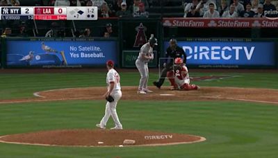 An umpire honored Angel Hernandez's retirement with the worst-called MLB game of 2024