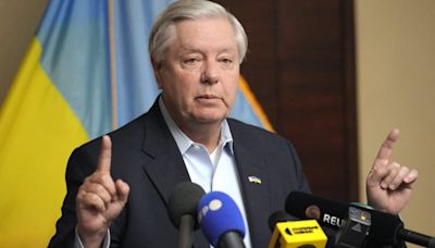 Graham rips Vance’s Ukraine position, challenges him to visit country