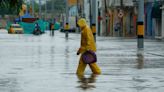 Las torrenciales lluvias dejan dos muertos y 23 heridos en Medellín