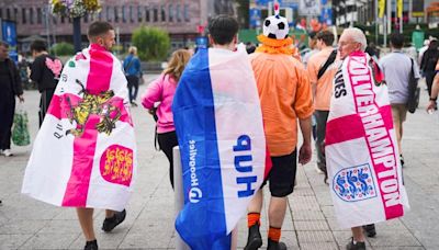 Dutch fans descend on Dortmund ahead of semi-final - but Southgate backs England fans to make themselves heard