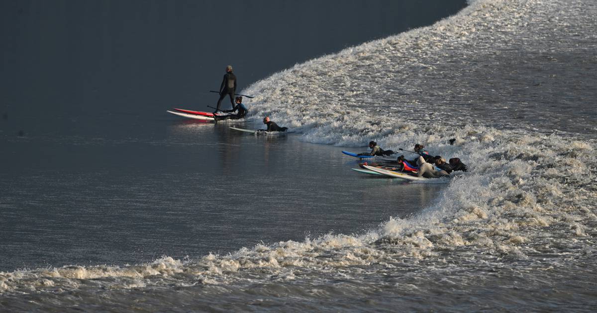 Photos: Turnagain Arm bore tide