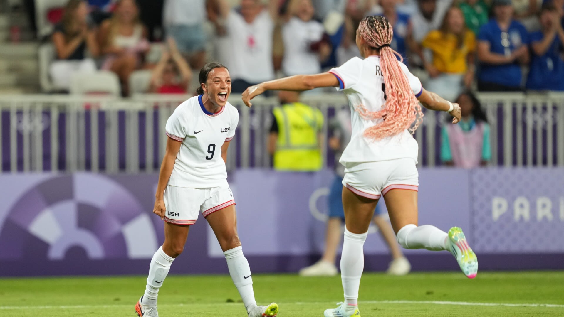 USWNT 3-0 Zambia: U.S. cruise to victory thanks to Swanson, Rodman