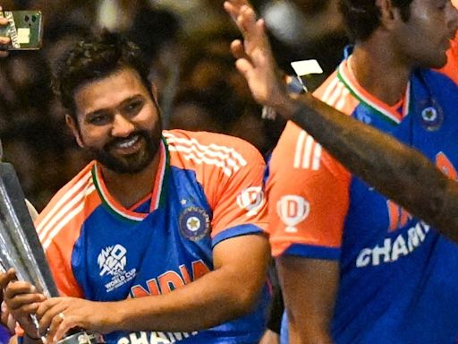 Rohit Sharma urges Wankhede crowd to calm down as victory speech hijacked, dedicates World Cup trophy to 'entire nation'