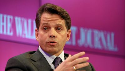 Anthony Scaramucci Predicts Bitcoin Will Double In Price - BlackRock (NYSE:BLK)