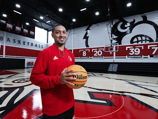 Peyton Siva writing next chapter with Louisville basketball as part of Pat Kelsey's staff