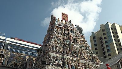 竹腳中心(Tekka Centre)之順發椰漿飯、維拉馬卡里拉曼廟(Sri Veeramakaliamman Temple)、陳東齡故居、實龍崗路 (Serangoon Rd)及甘貝爾巷 (Campbell Ln)、印度遺產中心(Indian Heritage...