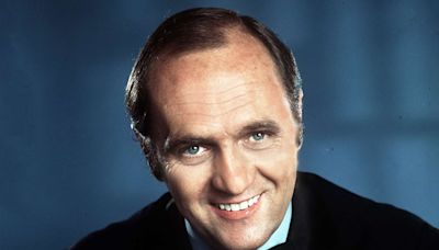 Bob Newhart, deadpan comedy legend and sitcom star, dies at 94