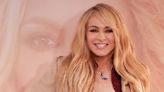 Paulina Rubio, ausente en misa de su madre Susana Dosamantes