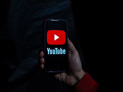 YouTube's algorithm more likely to recommend users right-wing and religious content, research finds