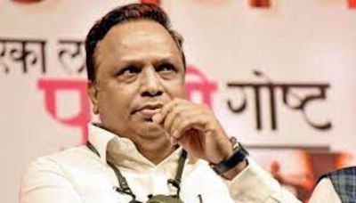 What is your opinion on Maratha protestors demand, Ashish Shelar questions Sharad Pawar