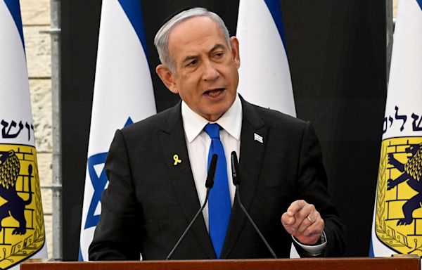Johnson gives Schumer an ultimatum on Netanyahu