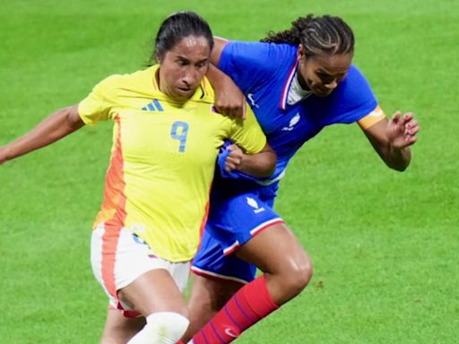 Selección Colombia Femenina respira por el reglamento de los Olímpicos; Mayra, atenta