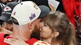 Die Liebesgeschichte von Taylor Swift und Travis Kelce