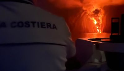 Volcan Stromboli genera alerta roja en Italia por fuerte actividad