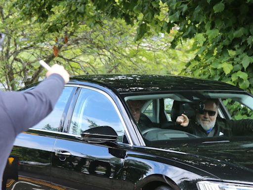 Oscar-winning Hollywood icon stuns locals as he's spotted at Scots hotel