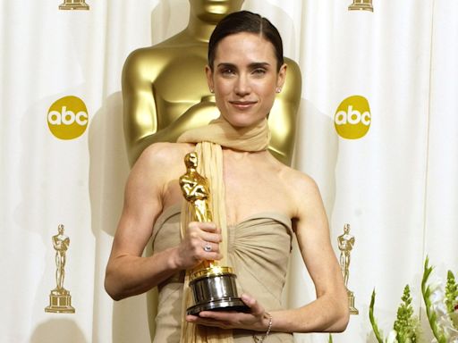 Jennifer Connelly Recalls Feeling 'Panic' During Her 2002 Oscar Speech: I Had a 'Complete Shutdown'