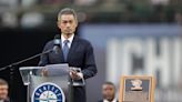 Ichiro expresses gratitude entering Mariners Hall of Fame